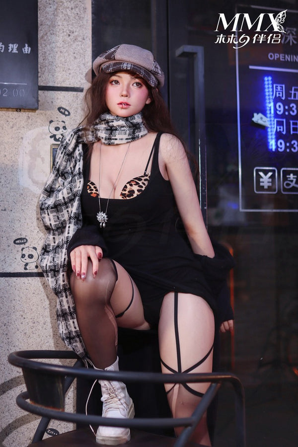 LittleOrange: Realistische 165 cm Silikon-Sexdoll mit E-Körbchen – MMX-Puppe