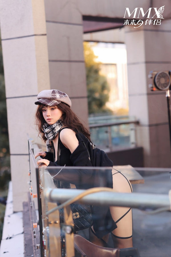 LittleOrange: Realistische 165 cm Silikon-Sexdoll mit E-Körbchen – MMX-Puppe