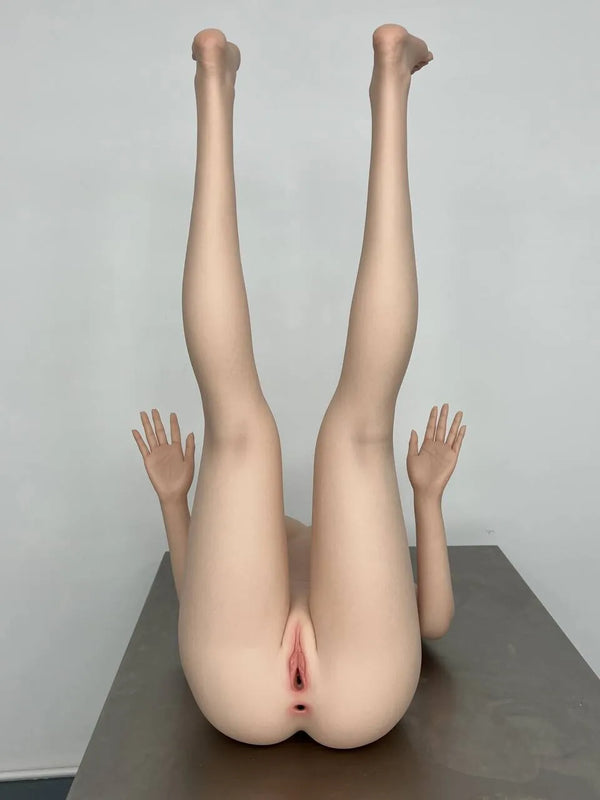 #222: Weiße Sexpuppe Aibei