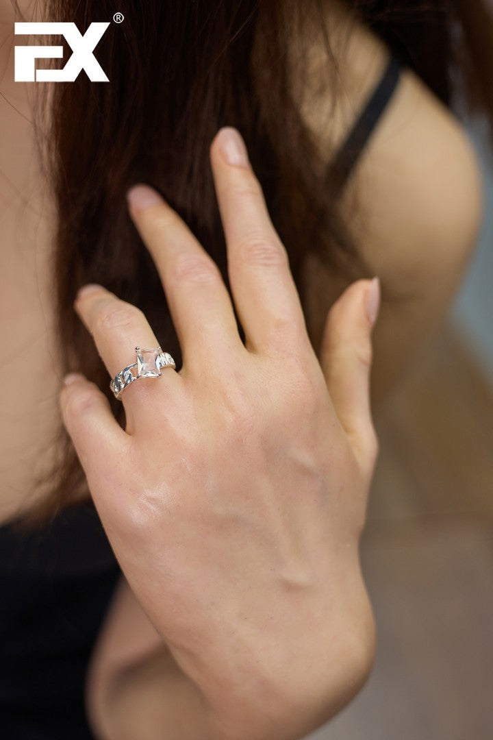 Monique-2: 162cm B-Cup Luxury Seamless Neck Silicone Sex Doll-Clone