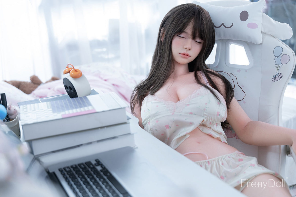 C001 Liuli: 164cm F-cup Eye-closed Silicone Sex Doll