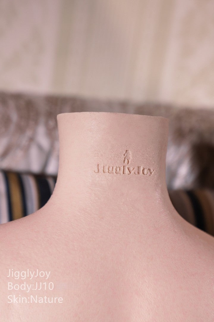 Eva: 63 cm großer, realistischer Silikon-Sexdoll-Torso mit D-Körbchen – JigglyJoy