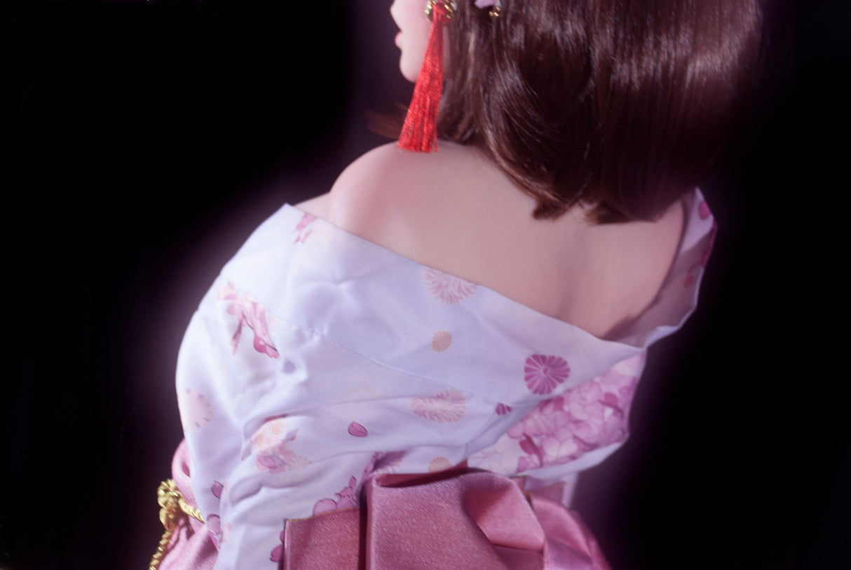 Akimoto Mitsuki: 150cm Japanese Anime Silicone Sex Doll