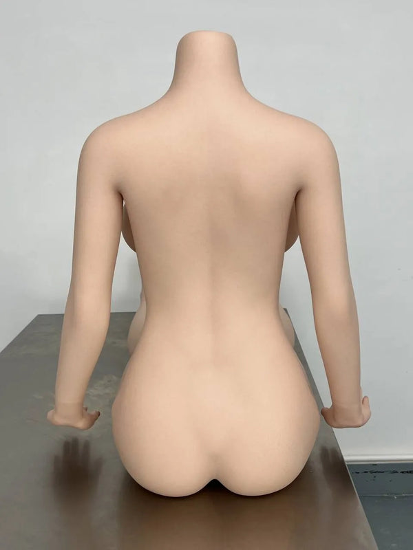 #222 : Poupée sexuelle blanche Aibei