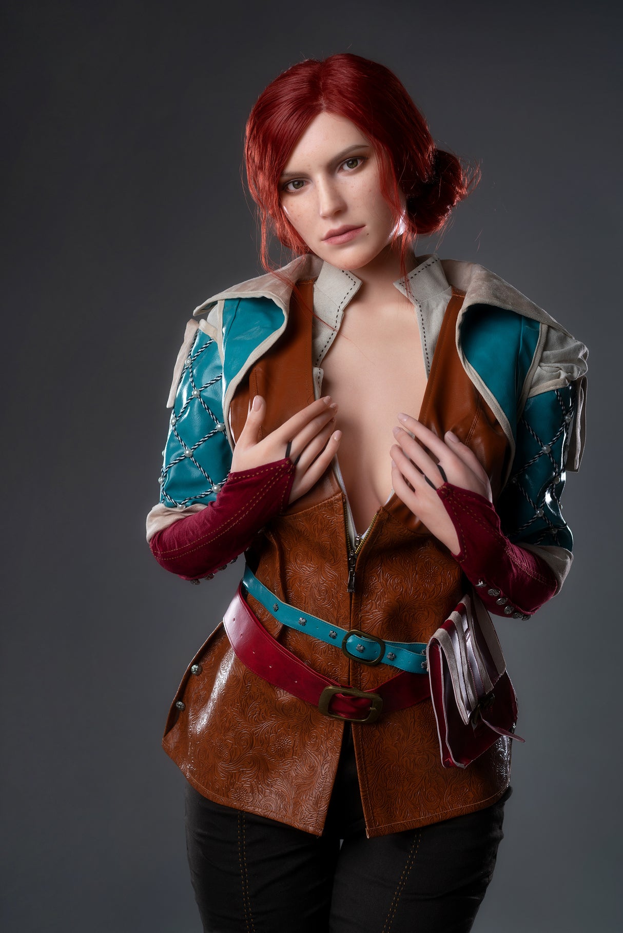Triss : Poupée sexuelle en silicone de cosplay de 168 cm bonnet E - Femme de jeu