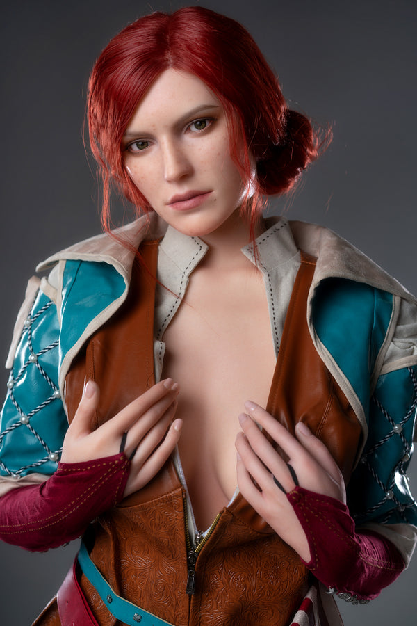 Triss : Poupée sexuelle en silicone de cosplay de 168 cm bonnet E - Femme de jeu