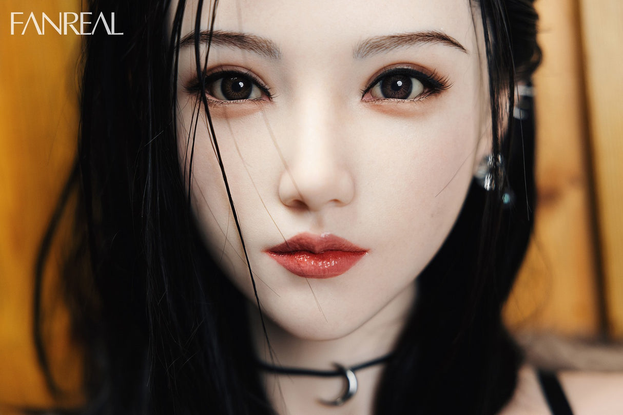 Yao: 159cm F-Cup Luxury Silicone Sex Doll