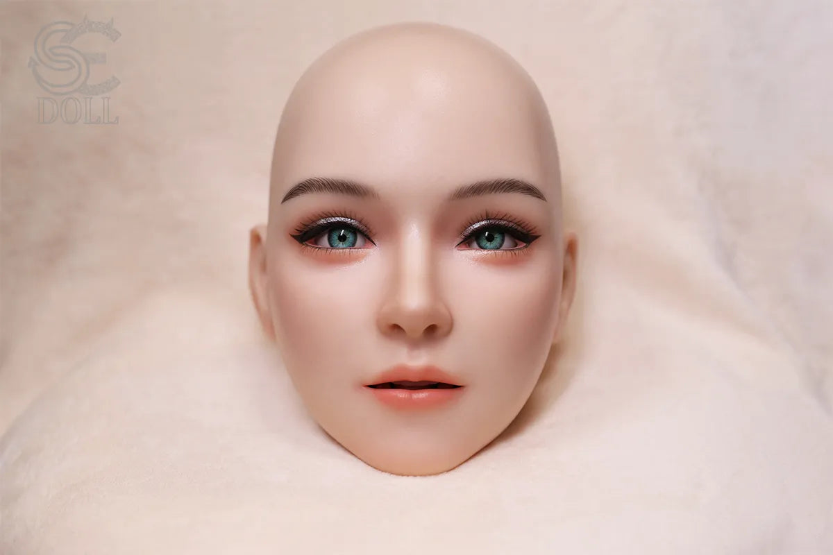 SE X-Robot Head - Annika - Talking & Facial Expressions