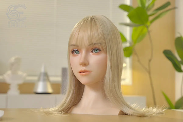 SE X-Robot Head - Annika - Talking & Facial Expressions