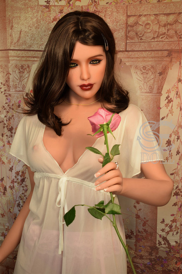 Kitty.F : Poupée Sexuelle Réaliste en TPE SEDOLL 163cm Bonnet E | Poupée Robot Sexuelle pour Fellation et Tour de Taille Disponible