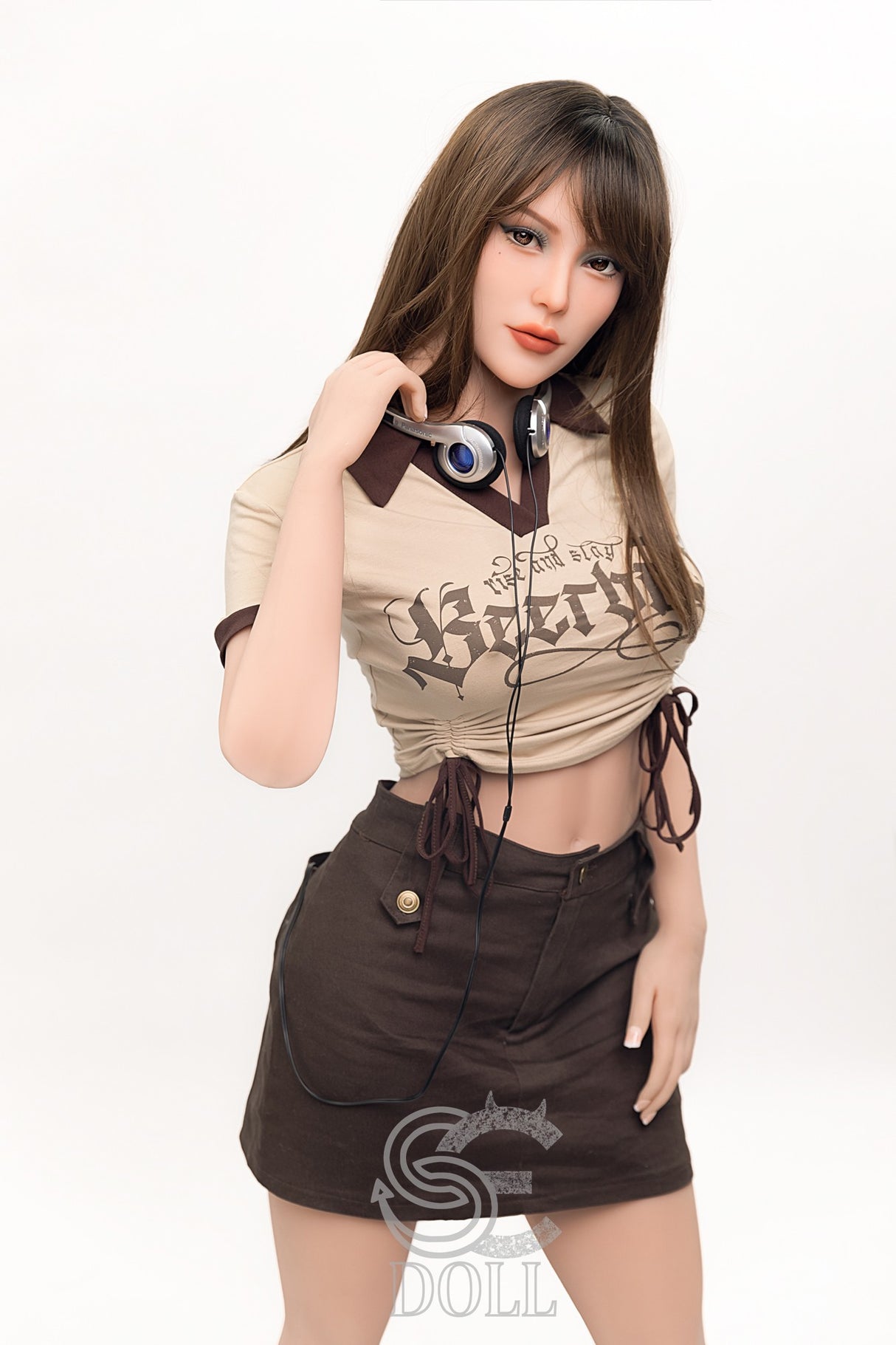 Regina.D : Poupée sexuelle hyperréaliste SEDOLL 163 cm bonnet E en TPE | Robot sexuel pour fellation et mouvements de hanche disponible