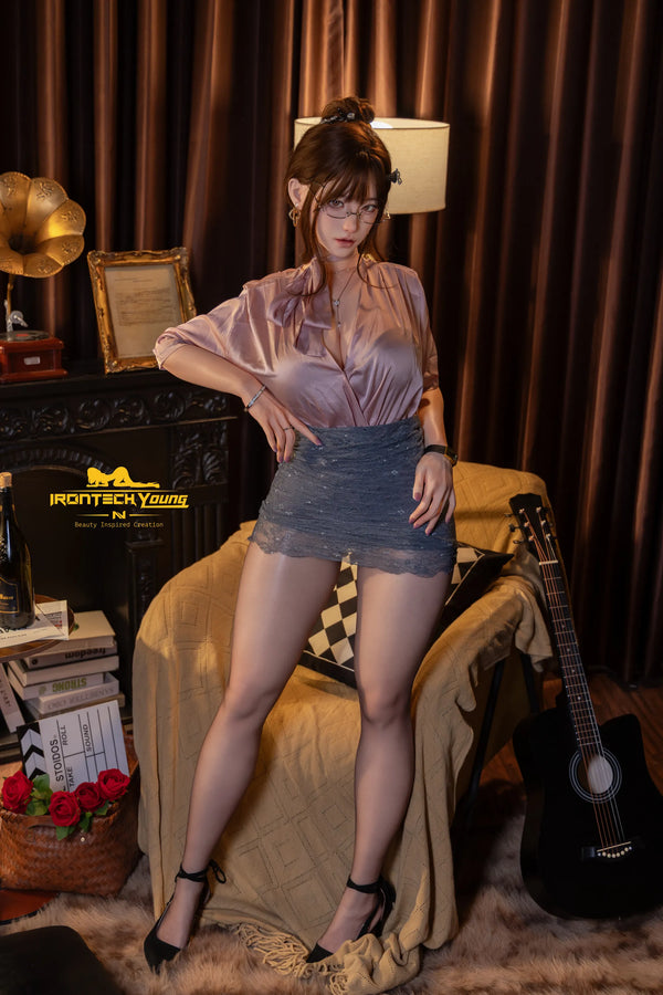 N03 Sia: 165cm F-Cup Graceful Secretary Premium Sex Doll | Young Series