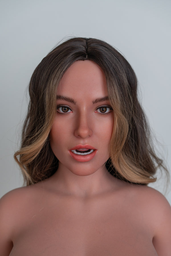 ZXE217_2: Weiße Sexpuppe von Zelex (SLE-Serie)