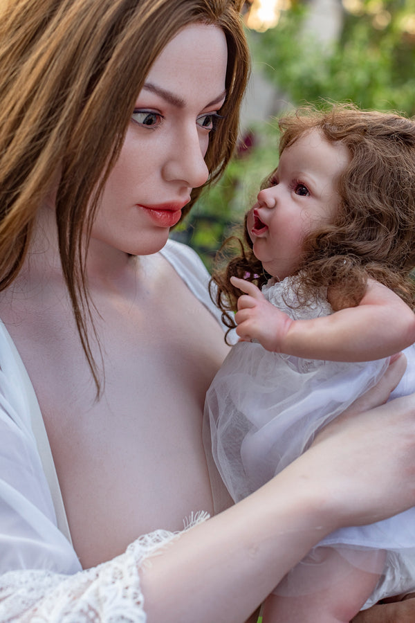 Amy: Starpery weiße Sexpuppe