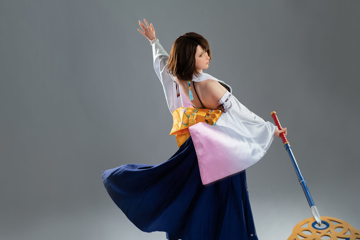 Yuna : Poupée Sexuelle de Cosplay en Silicone - Fille de Jeu (167cm, Bonnets D)