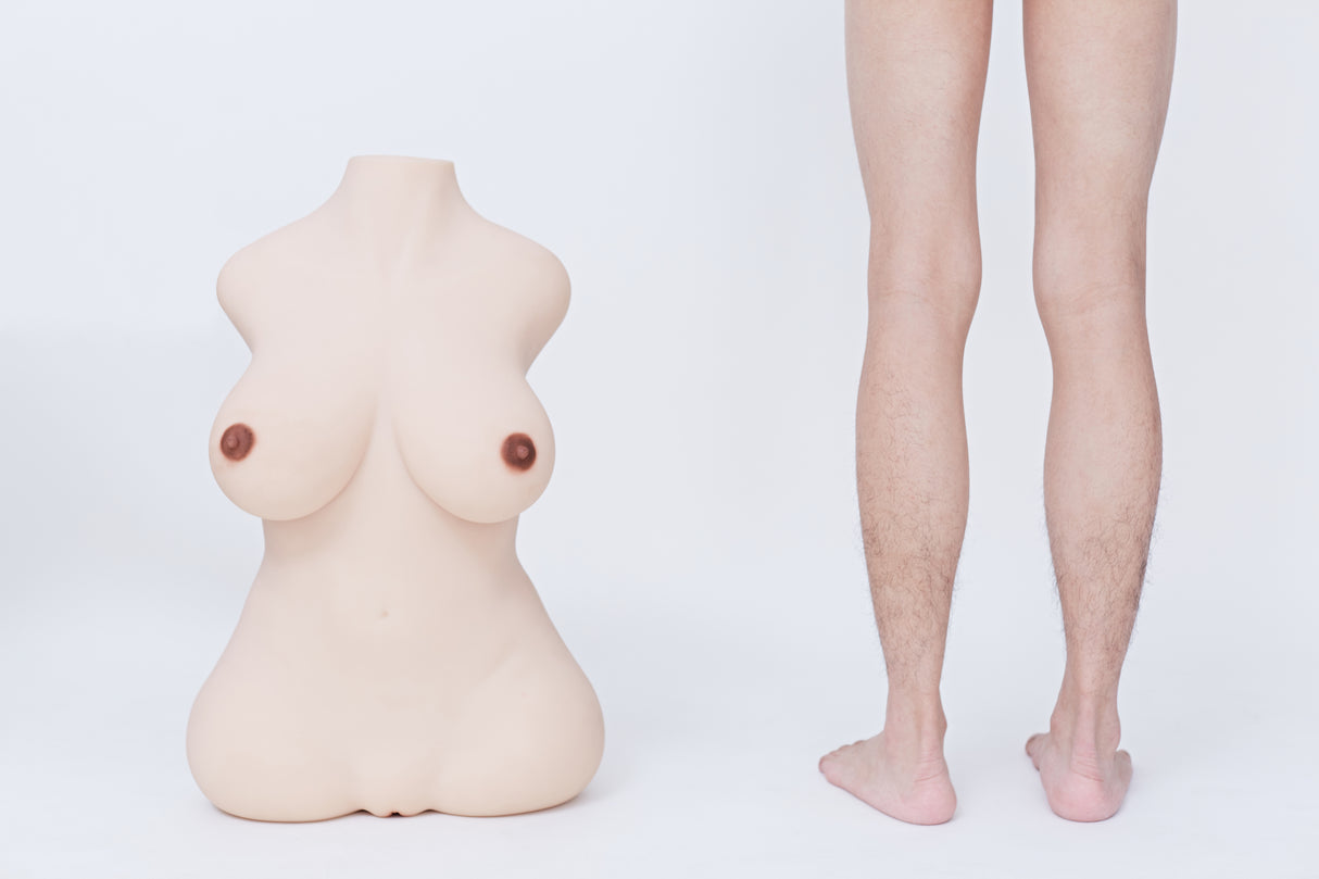 Runder Oberschenkel, gelb: 93 cm großer Torso der echten TPE-Liebespuppe – Höhepunkt-Puppe