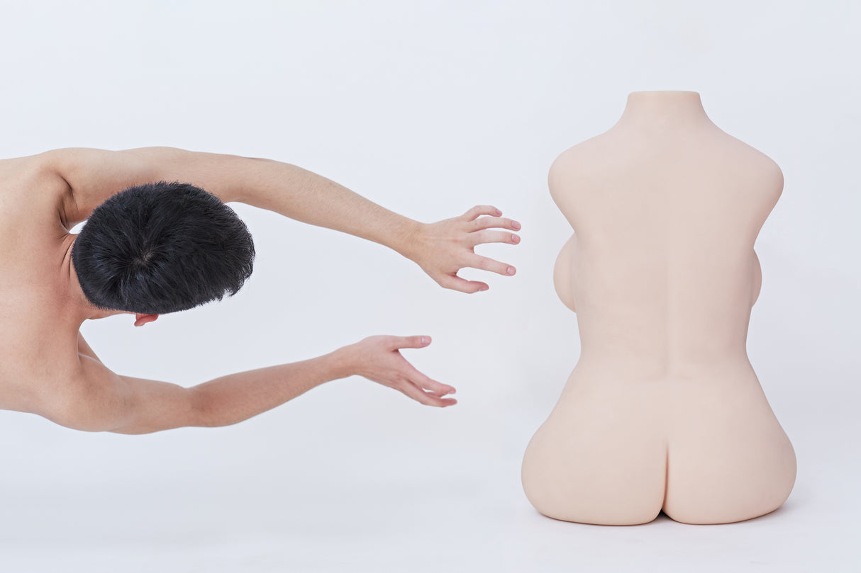 Runder Oberschenkel, gelb: 93 cm großer Torso der echten TPE-Liebespuppe – Höhepunkt-Puppe