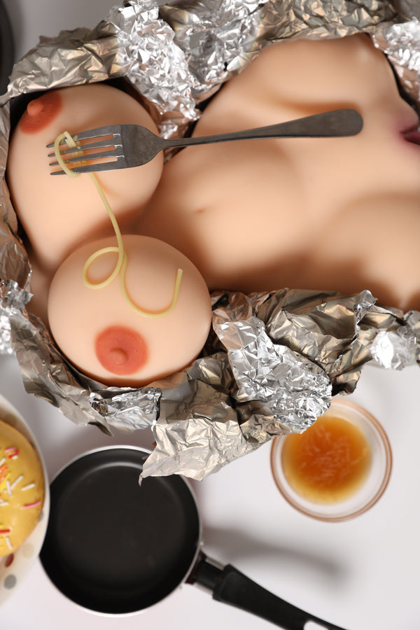 XM Torso Delicacy (Zimt): 35 cm großer Torso einer echten TPE-Liebespuppe – Höhepunkt-Puppe
