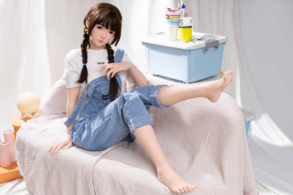 J022: 150cm A-Cup Realistic Silicone Sex Doll-FU Doll