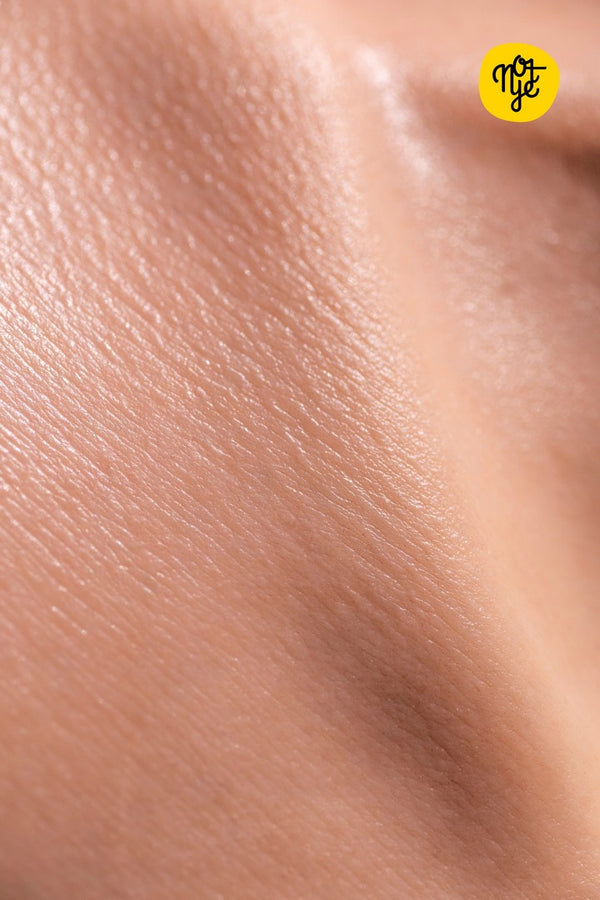 Verführerisches Dessous-Set aus Spitze mit Aussparungen