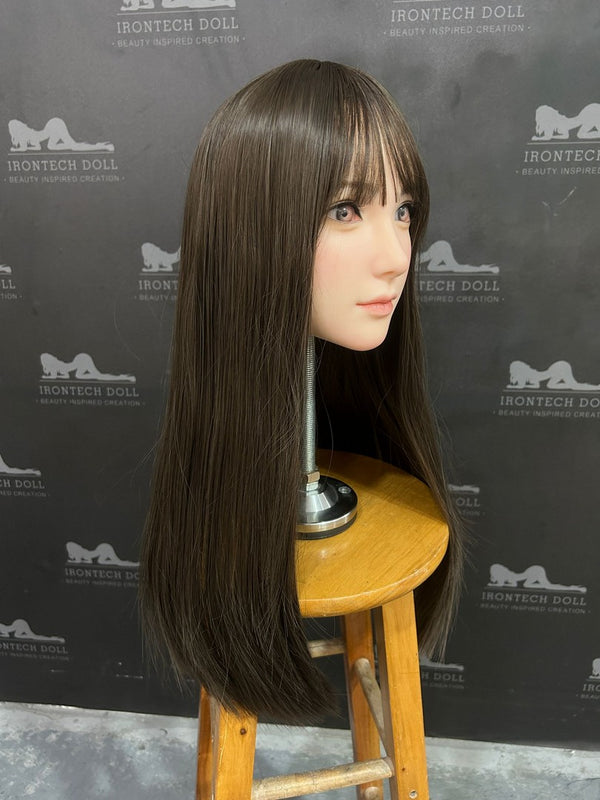 S32 : Poupée sexuelle asiatique Irontech 166 cm bonnet B (prête à être expédiée en Amérique du Nord)