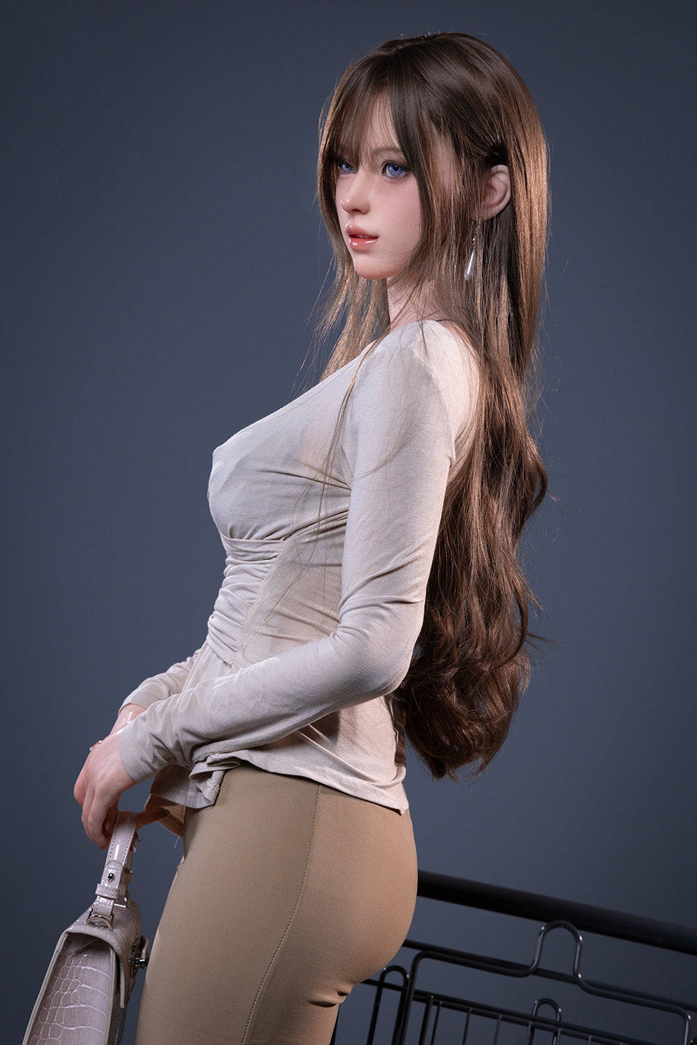 C019 Yelan: 165cm B-cup Shopper Silicone Sex Doll - Max Series