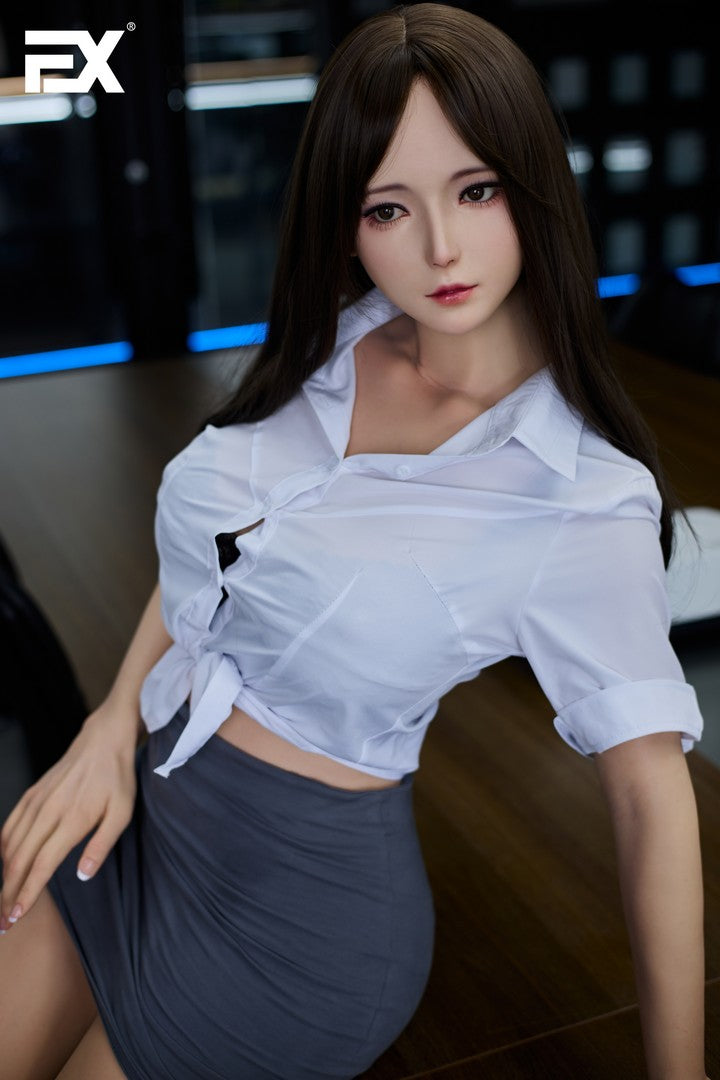 Katherine (Full Silicone) : Poupée sexuelle asiatique EX Doll (Cyberfusion)