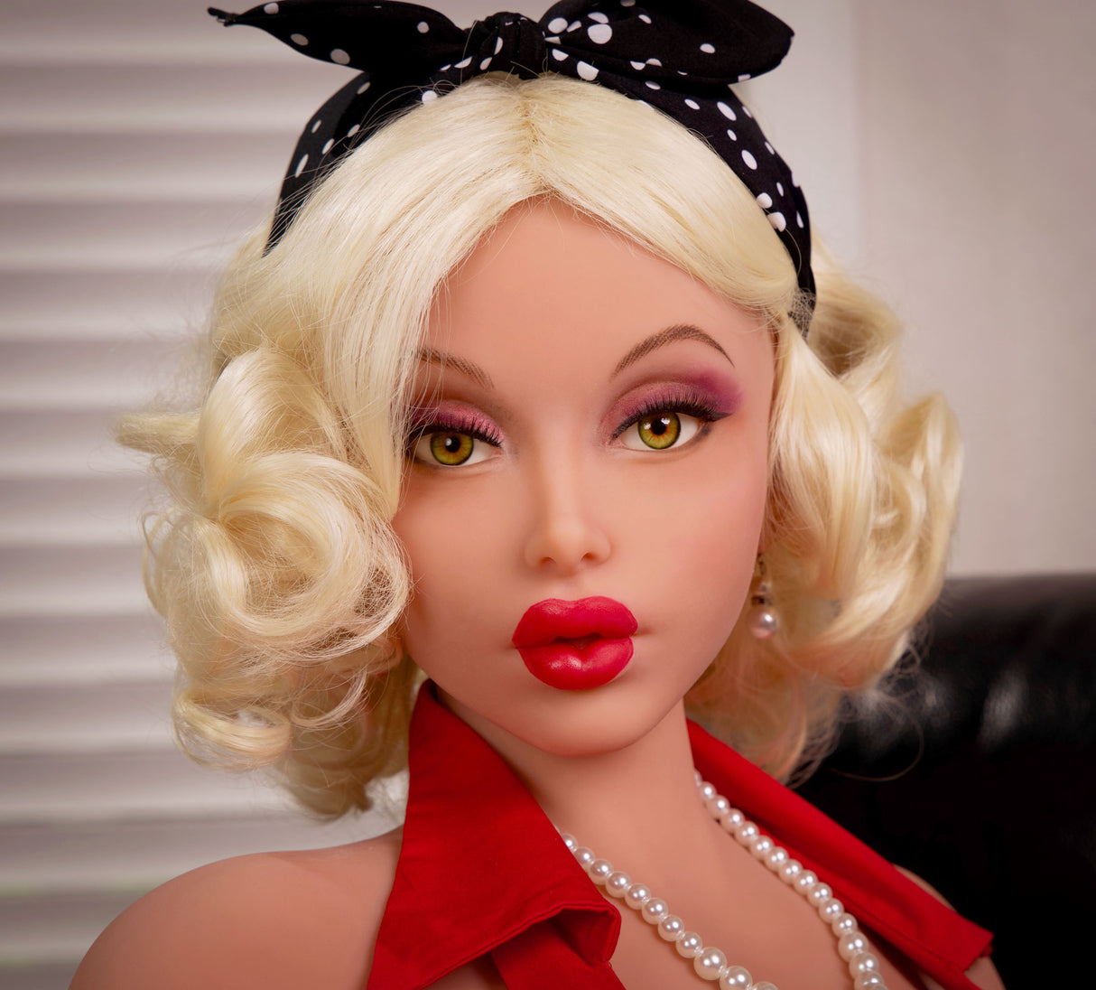 Jessica-Tan: Piper Doll 150cm K-Cup S-TPE Sex Doll