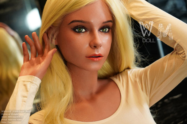 202#: 163cm C-Cup Silicone Sex Doll-Ultra Light Weight Design