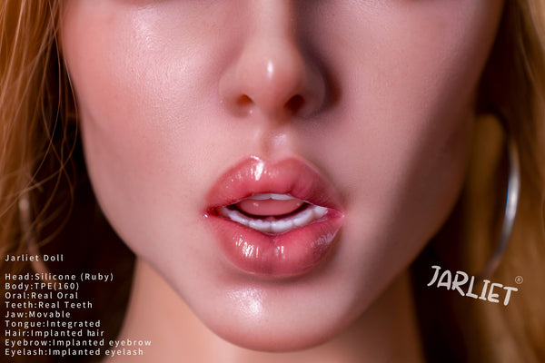 Molly : poupée sexuelle Jarliet White