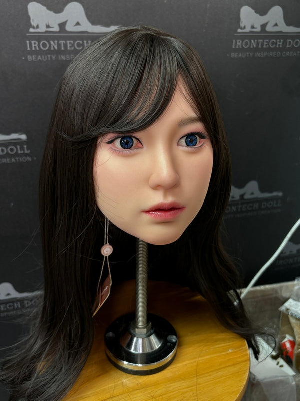 S10 : Poupée sexuelle asiatique Irontech 166CM B-Cup (prête à être expédiée en Amérique du Nord)