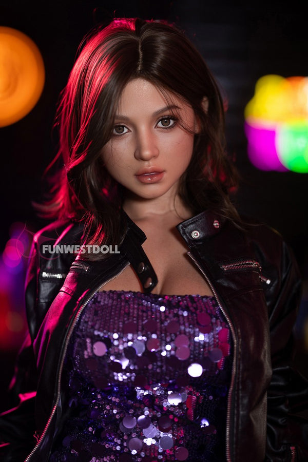 Bella : Poupée sexuelle Funwest Doll (entièrement en silicone)