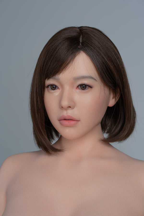 GE124_1: Asiatische Sexpuppe von Zelex (vollständig aus Silikon)