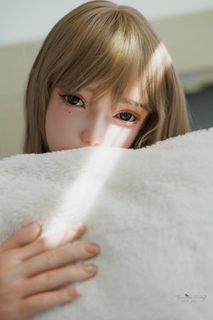 Lauren : Poupée sexuelle HR DOLL (entièrement en silicone)