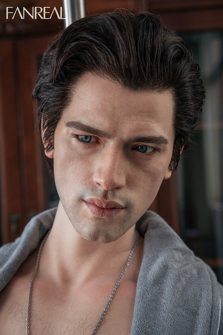 Carter : Poupée sexuelle Fanreal (entièrement en silicone)