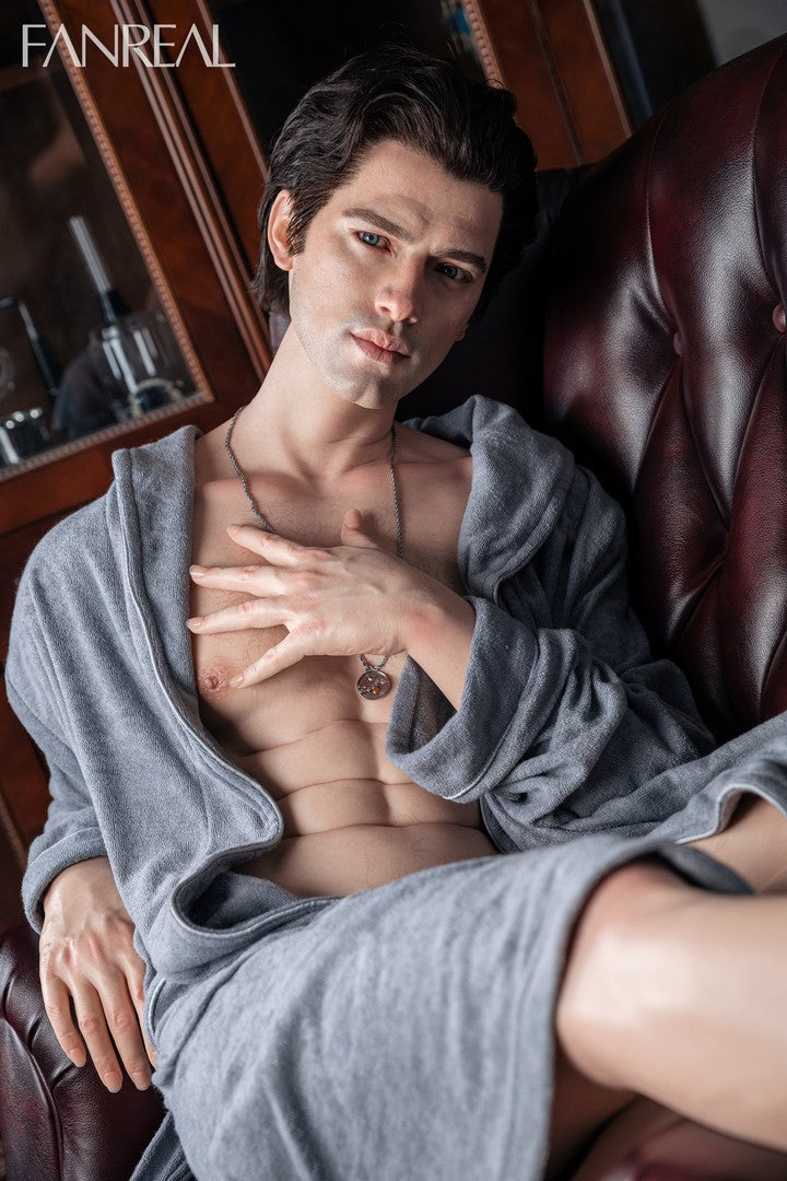 Carter : Poupée sexuelle Fanreal (entièrement en silicone)