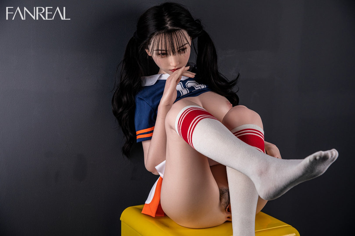 Yao : Poupée sexuelle Fanreal (entièrement en silicone)
