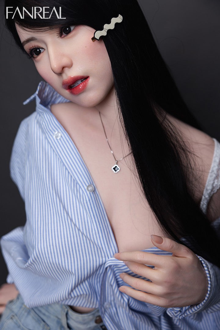 Maria (ROS): Fanreale Sexpuppe (vollständig aus Silikon)