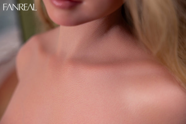 Maria-03: 170cm G-Cup Luxury Seamless Neck Silicone Sex Doll-[All in One]