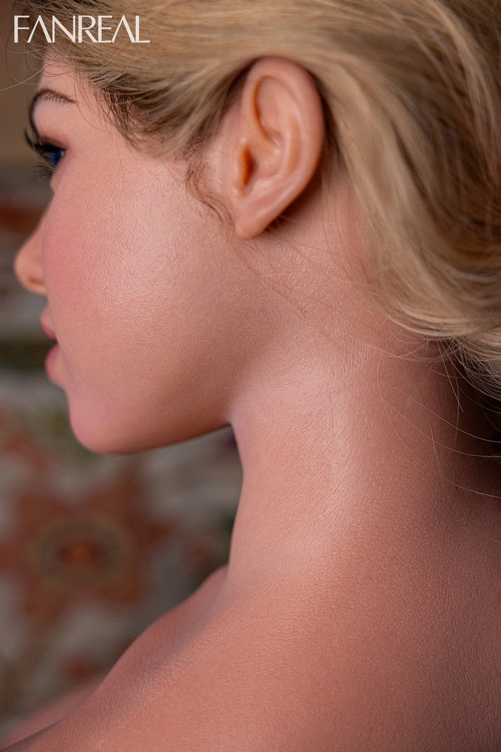 Maria-03: 170cm G-Cup Luxury Seamless Neck Silicone Sex Doll-[All in One]