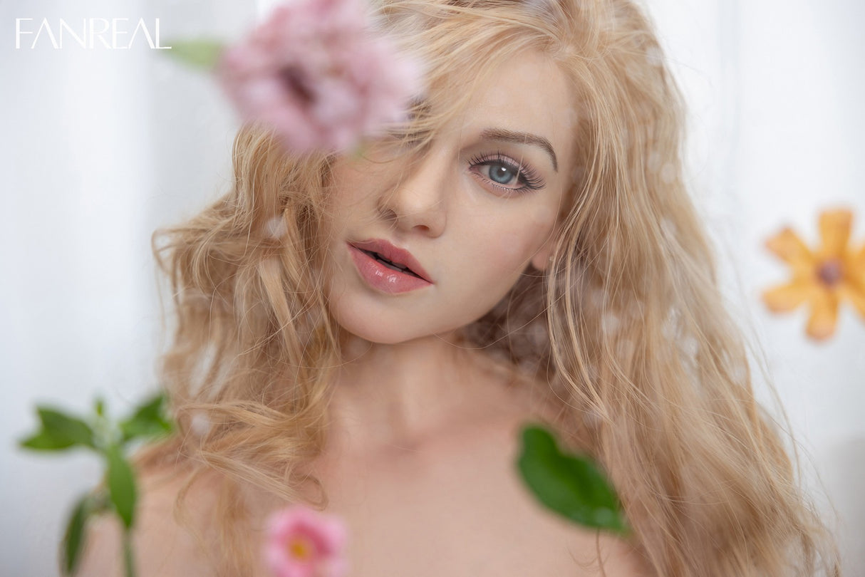 Vanessa: 168cm F-Cup Luxury Silicone Sex Doll