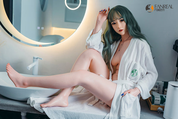 Qian: 158cm B-Cup Luxury Silicone Sex Doll
