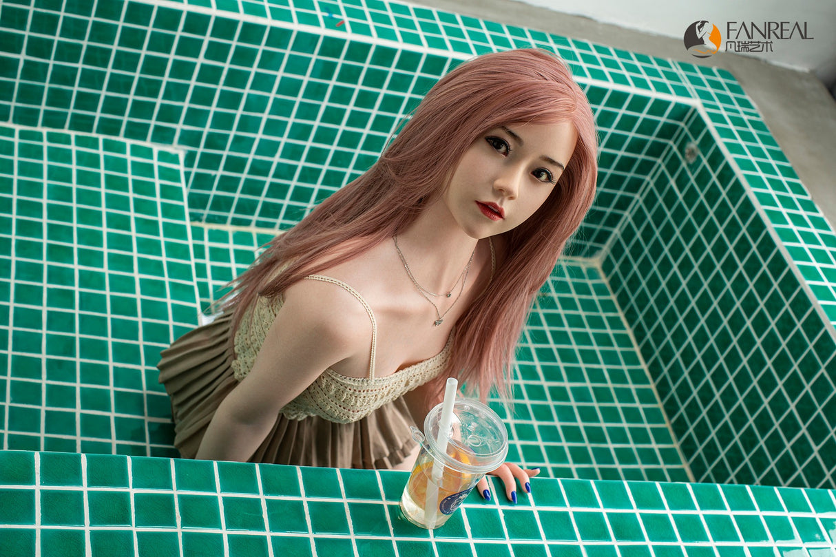 Qian: 158cm B-Cup Luxury Silicone Sex Doll