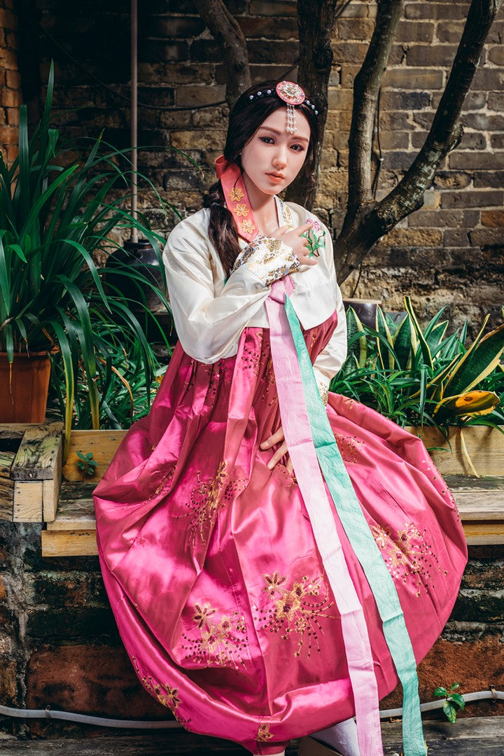 Jin : poupée sexuelle asiatique Starpery