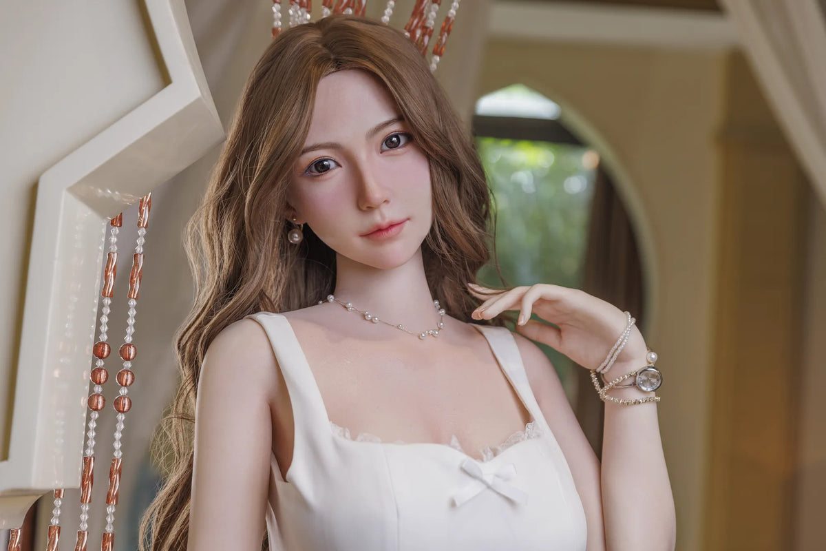 Chujian: 171cm D-Cup Refined Lady Realistic Sex Doll