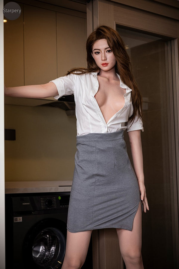 Gigi: Starpery weiße Sexpuppe