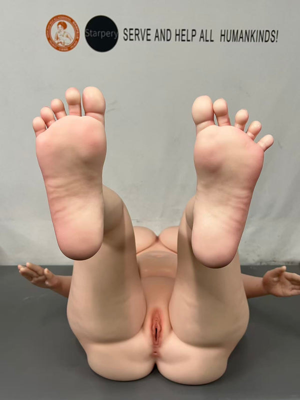 Amy: Starpery weiße Sexpuppe