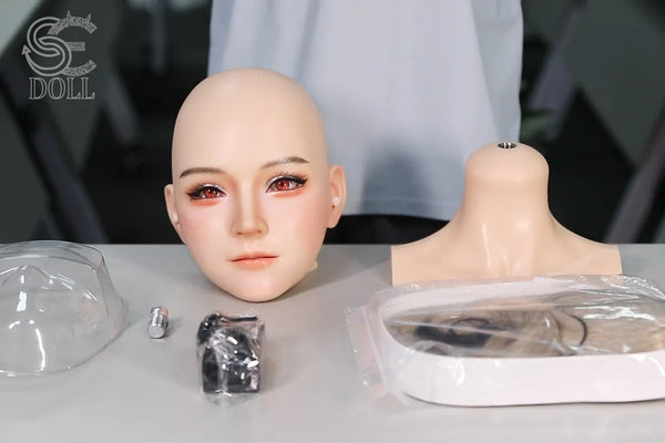 SE X-Robot Head - Annika - Talking & Facial Expressions
