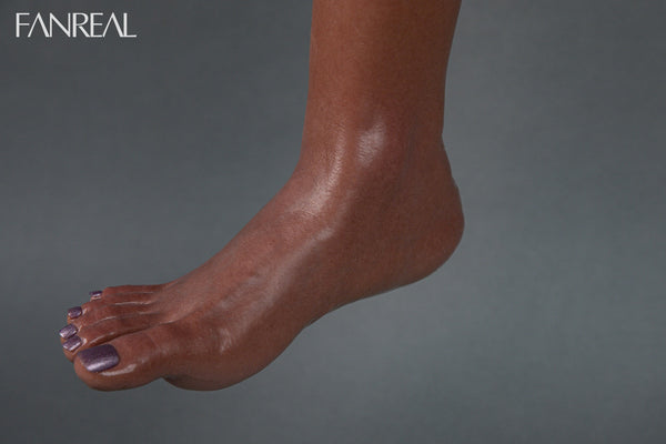Ellie-Cocoa : Poupée sexuelle Fanreal (entièrement en silicone)