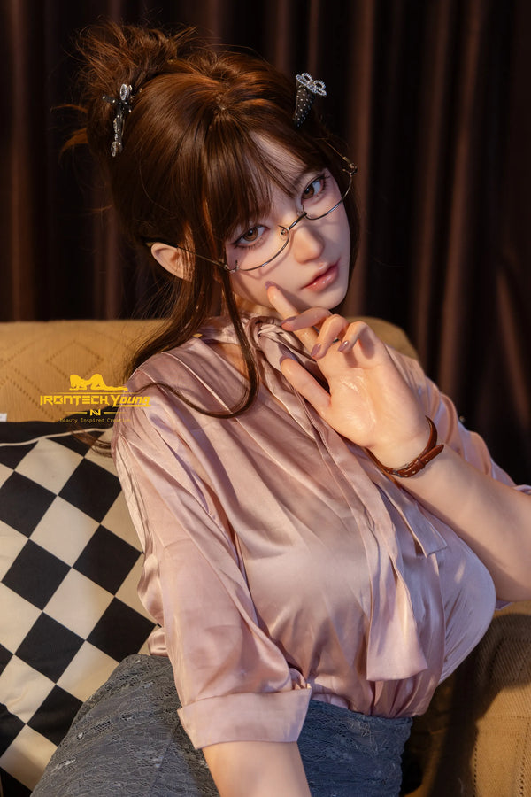 N03 Sia: 165cm F-Cup Graceful Secretary Premium Sex Doll | Young Series